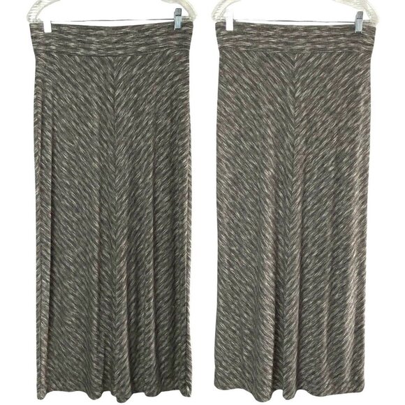 Lou & Grey Dresses & Skirts - LOU & GREY Women Maxi Skirt Sz M Gray Chevron Design Business Casual‎ 3-39